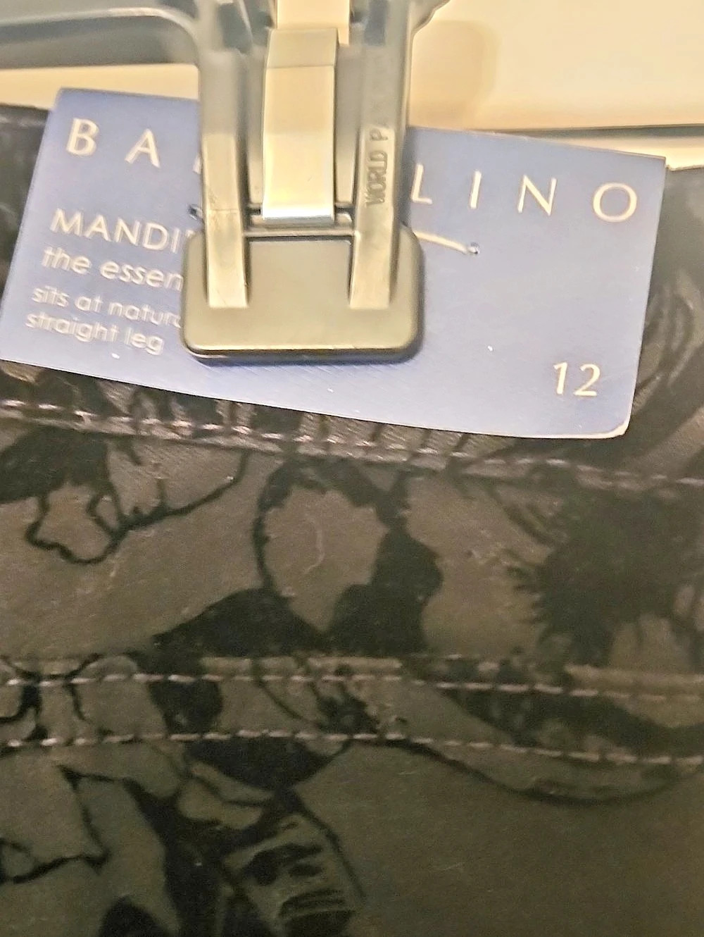 Bandolino Mandie Straight Leg Flocked Velvet Floral Pants Black Waist 12 - Picture 2 of 3